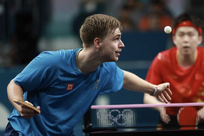 他以稳健的 他以稳健的