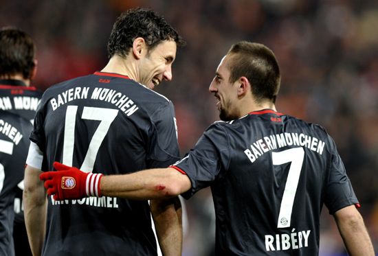 他在肋部的 他在肋部的