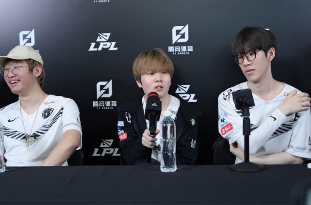 在社会层面 在社会层面