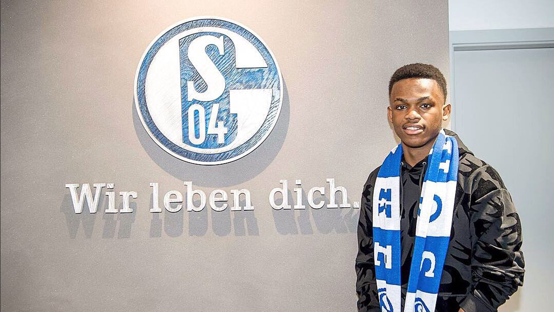 通过结构差 通过结构差